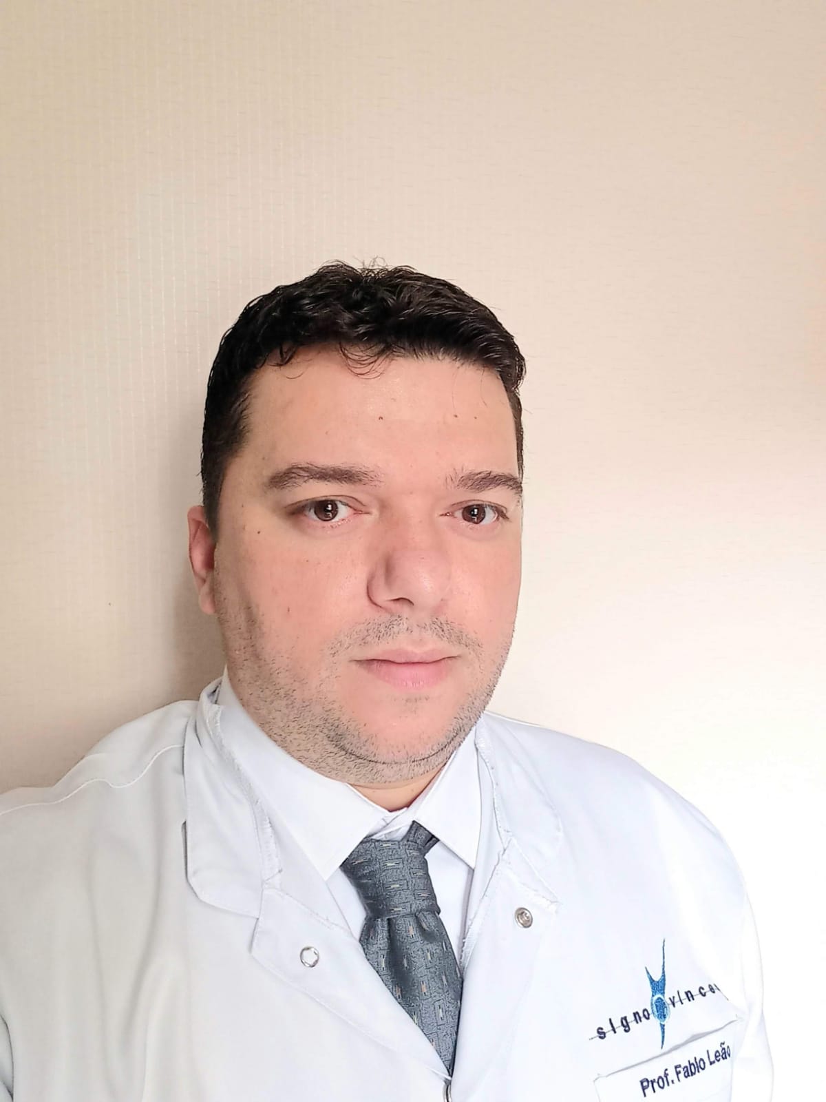 Professor FABIO DA SILVA LEAO