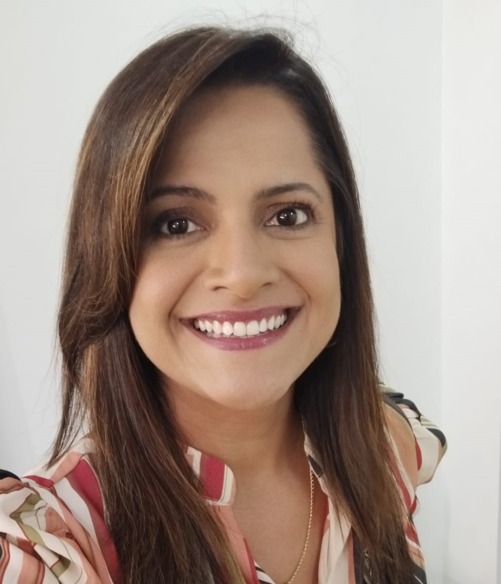 Professor Cristiane Martins Pantaleão