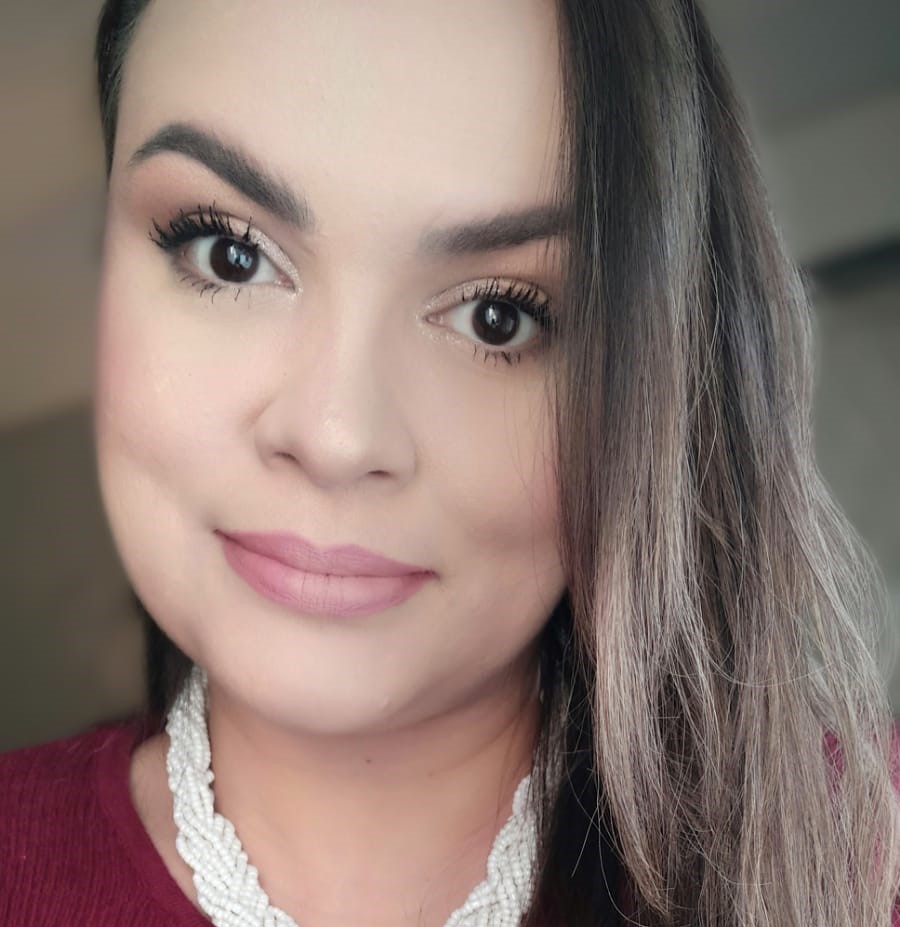 Professor Andressa Cristina do Prado