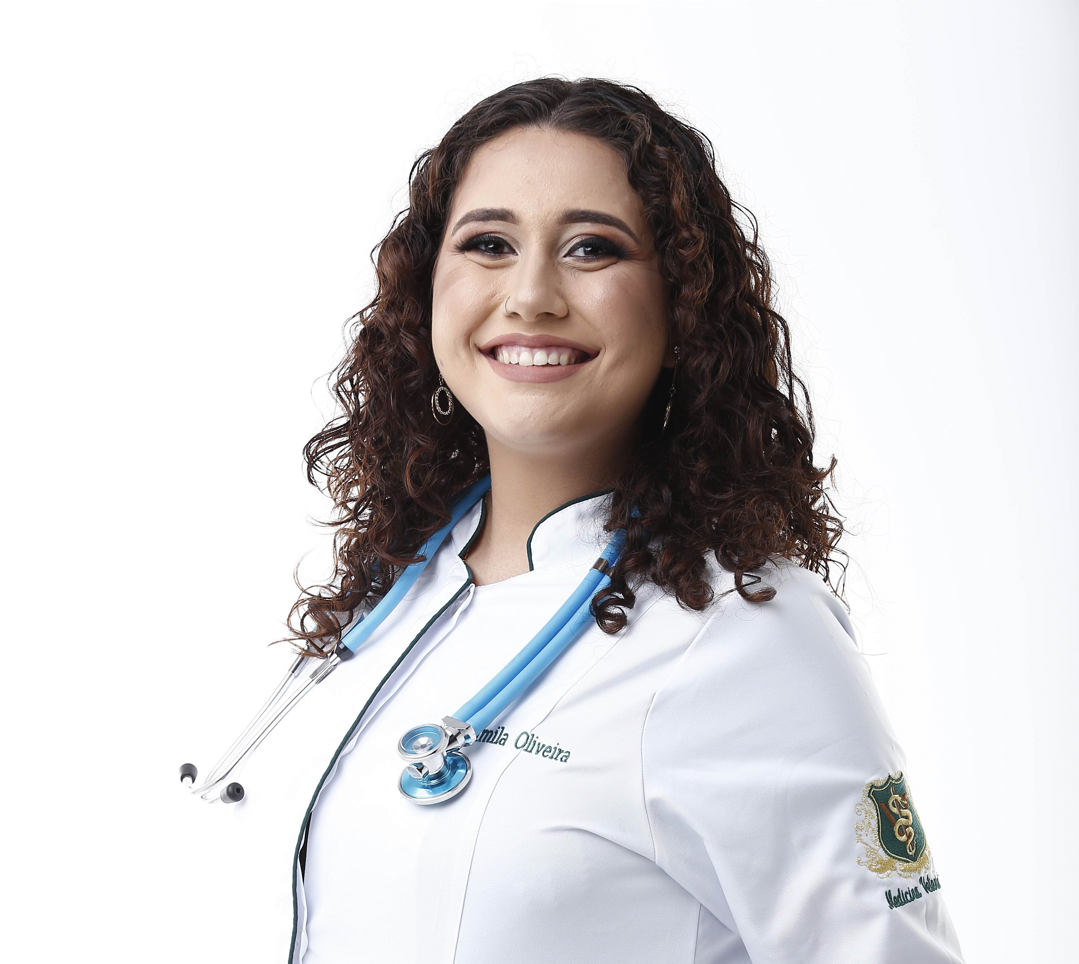 Professor CAMILA OLIVEIRA DE ANDRADE