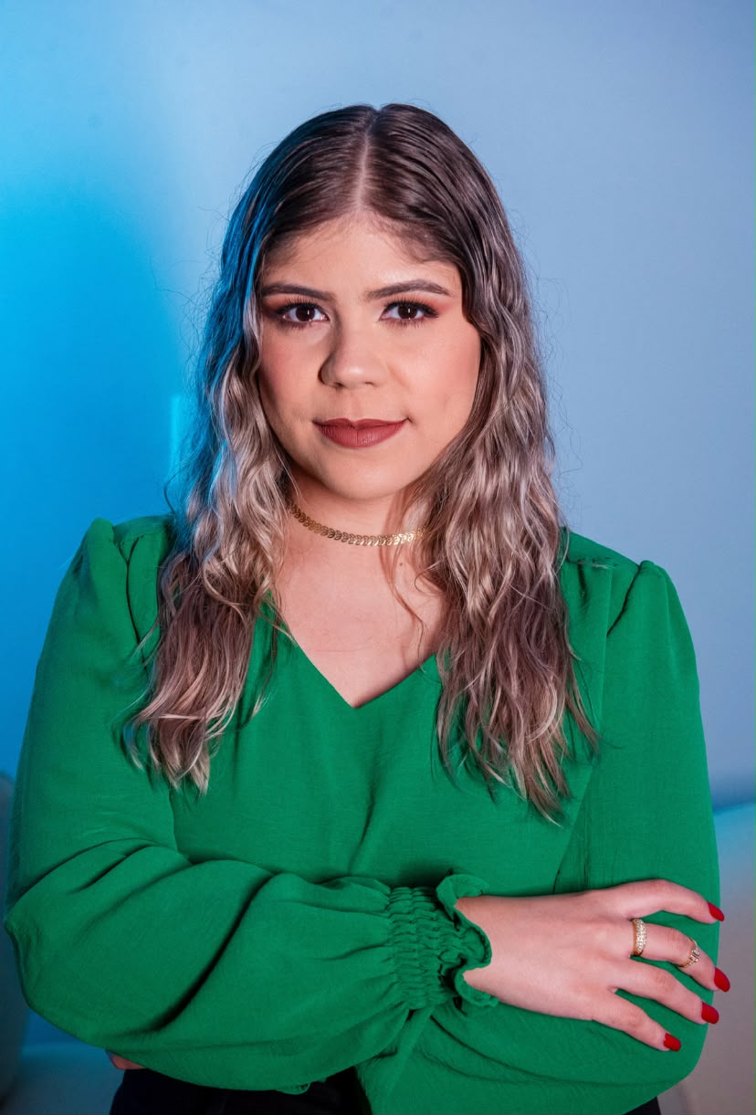 Professor FERNANDA OLIVEIRA DOS SANTOS